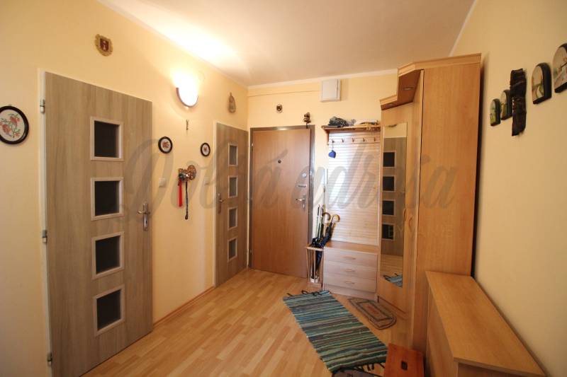 PREDAJ 4-izb-byt Nitra Bizetova ulica, 85 m2, balkón